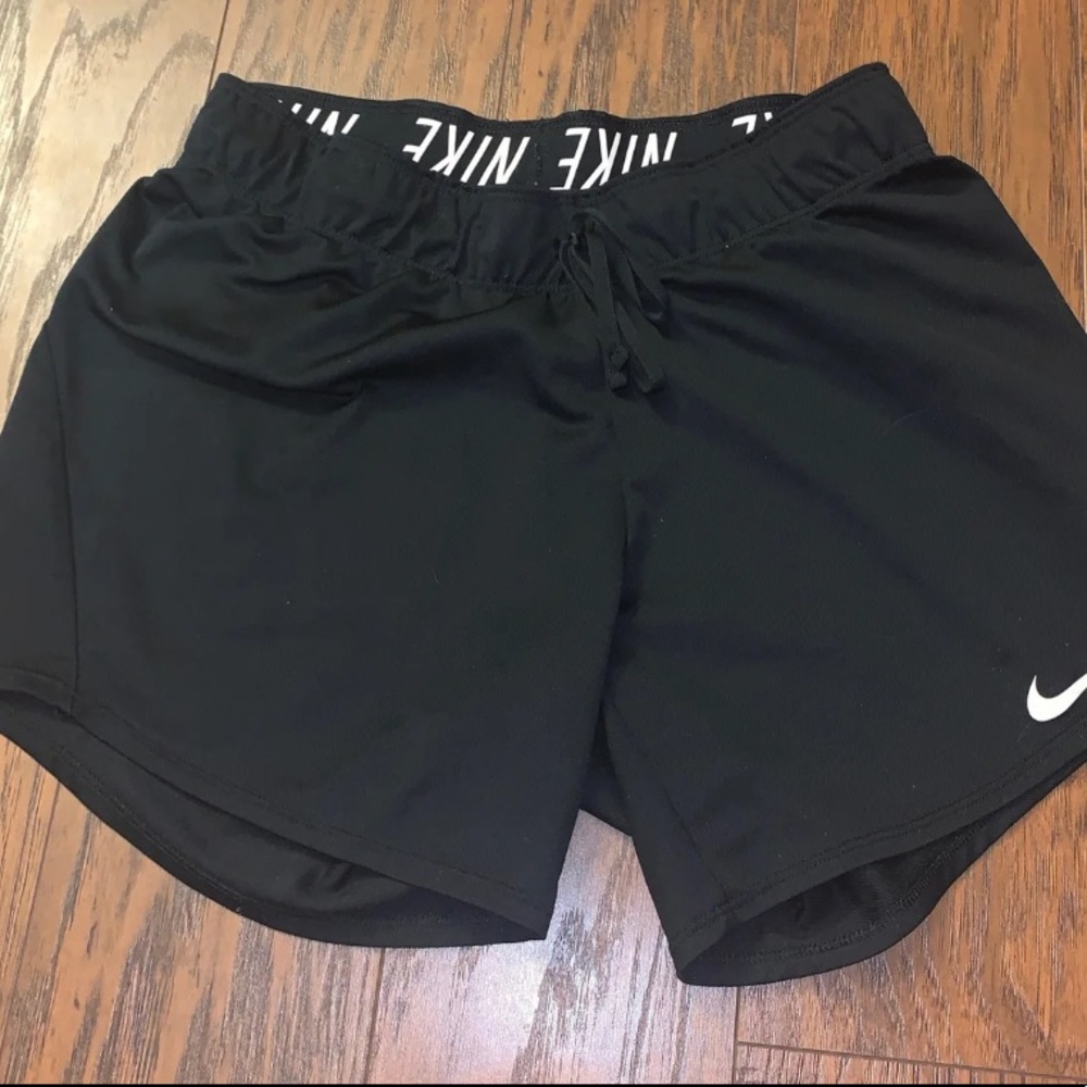 SOLD Nike dry fit shorts
